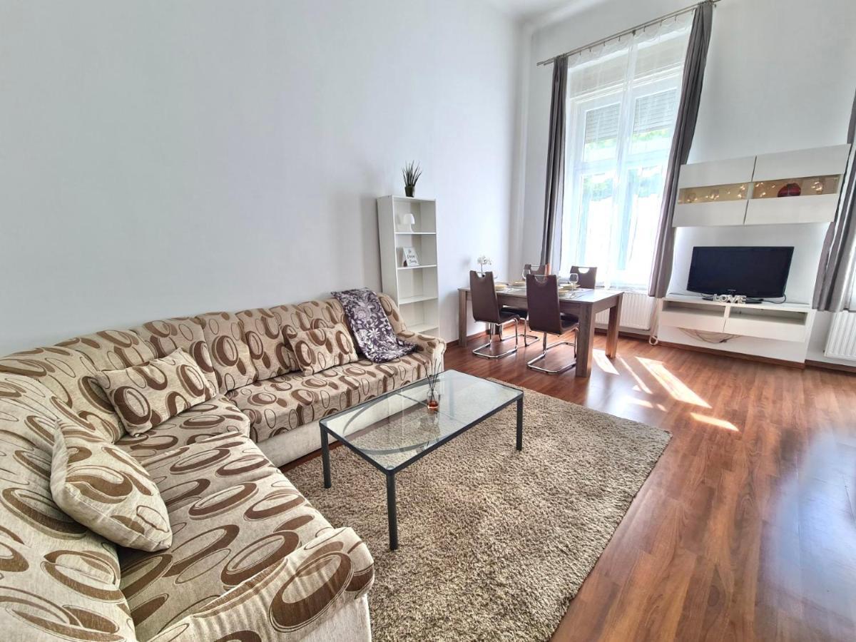 Ricky Apartment Budapeszt Zewnętrze zdjęcie
